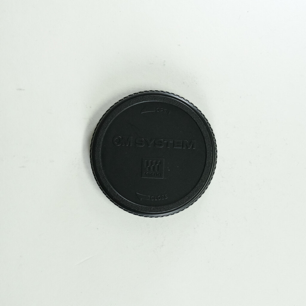 OLYMPUS M.ZUIKO DIGITAL ED 20mm F1.4 PRO OLYMPUS M.ZUIKO DIGITAL ED 20mm F1.4 PRO