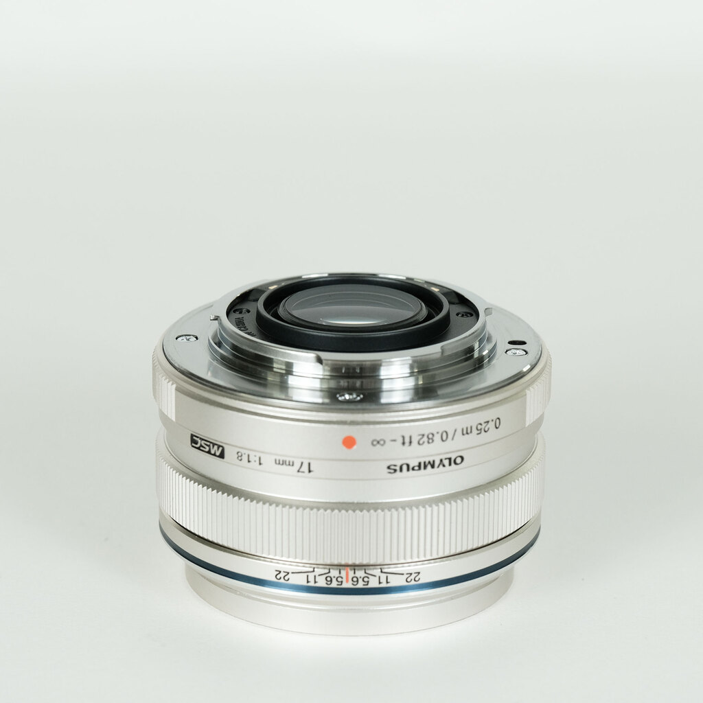 OLYMPUS M.ZUIKO DIGITAL 17mm F1.8