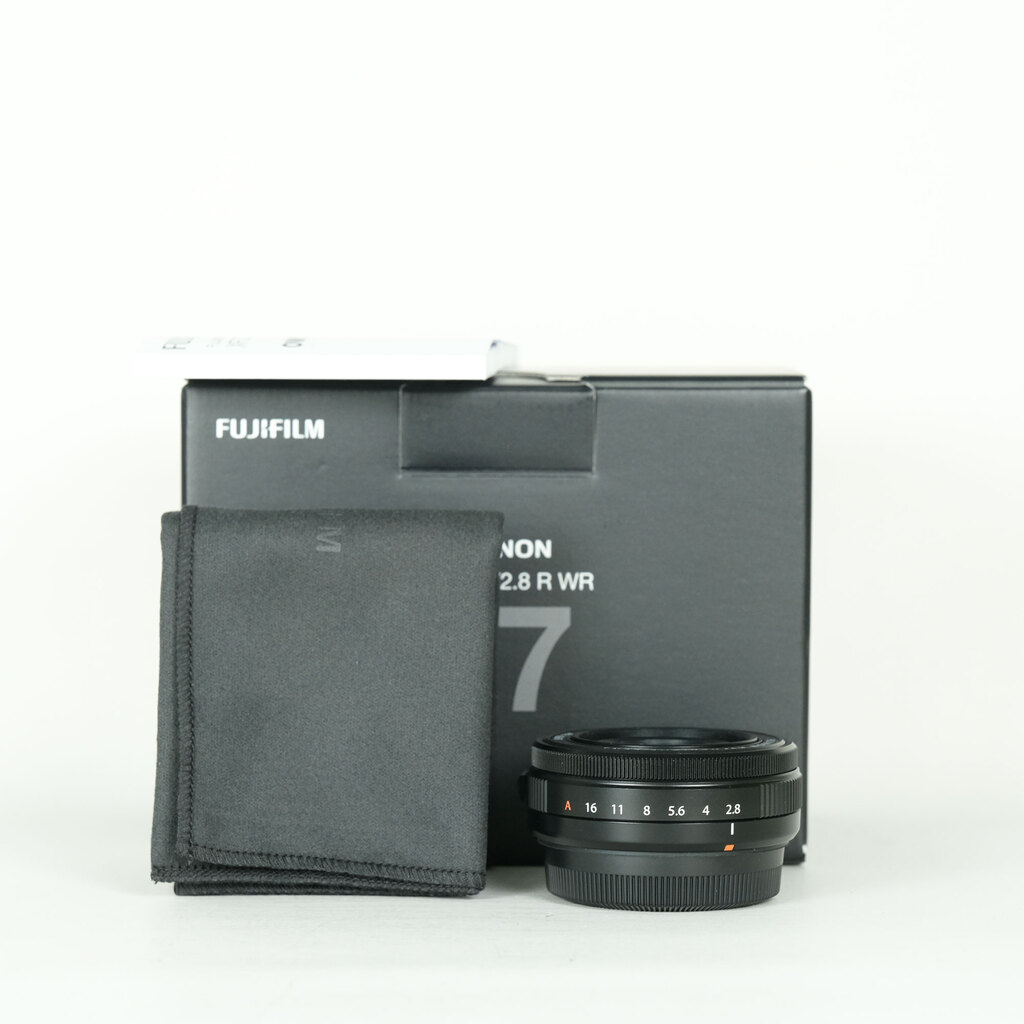 FUJIFILM XF27mmF2.8 R WRの出品 | ONE SCENE（ワンシーン）