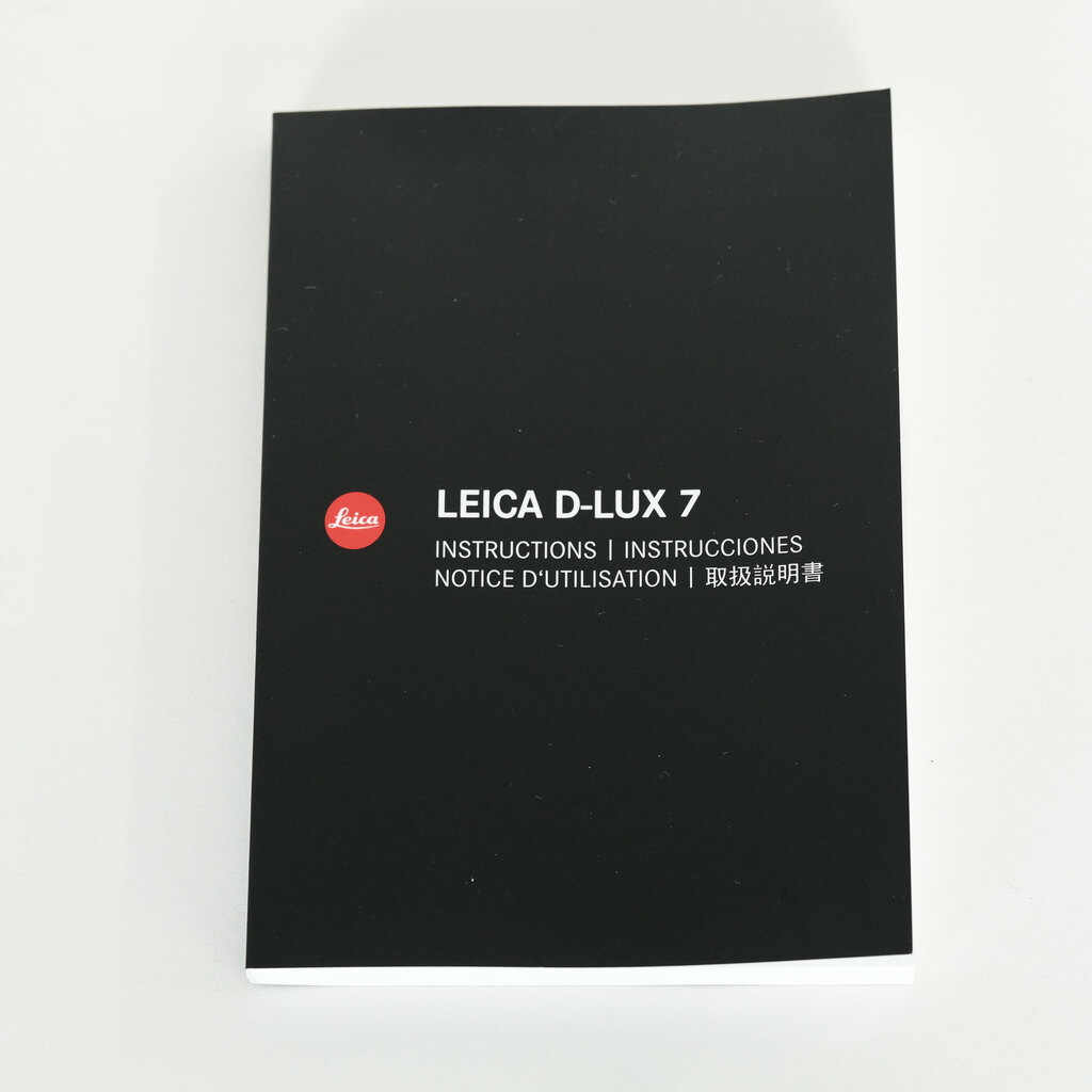 LEICA D-LUX7 シルバー