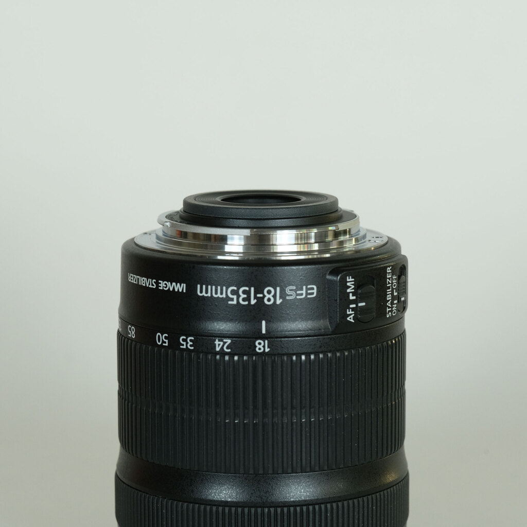 Canon EF-S18-135mm F3.5-5.6 IS STM