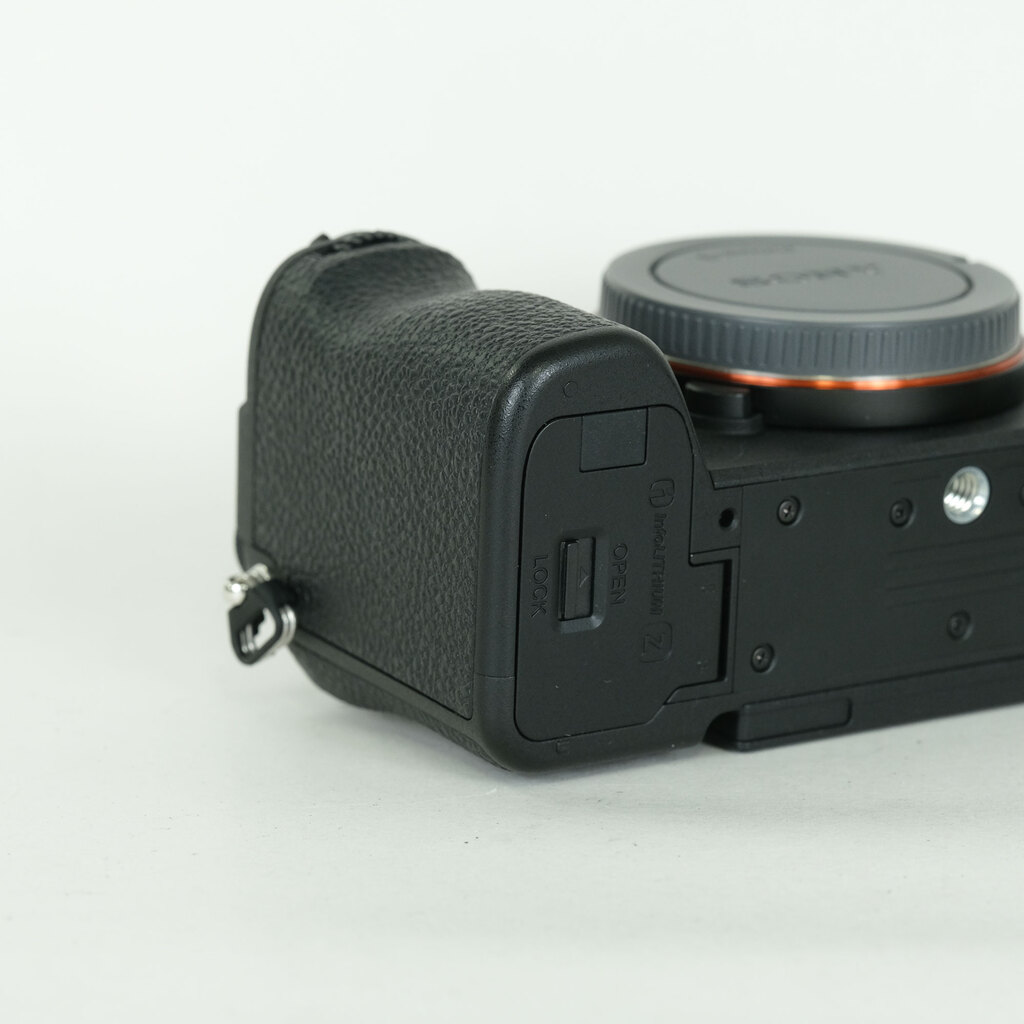 SONY α7C II(ILCE-7CM2) SONY α7C II(ILCE-7CM2)