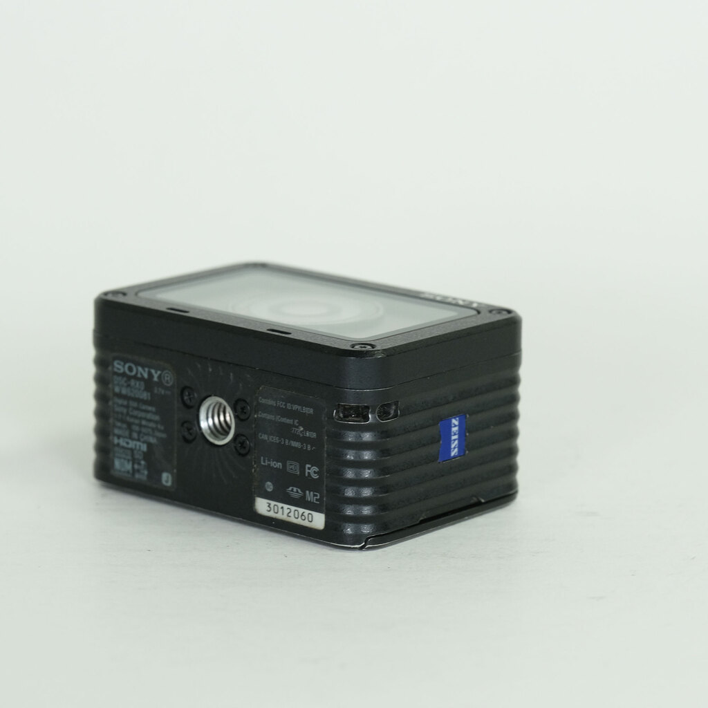 SONY Cyber-shot DSC-RX0