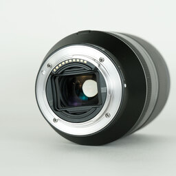 SONY FE 24-240mm F3.5-6.3 OSS SEL24240