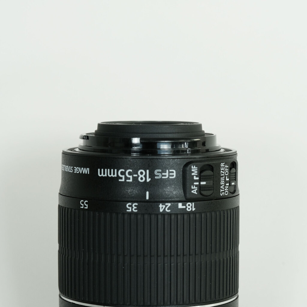 Canon EF-S18-55mm F3.5-5.6 IS STM