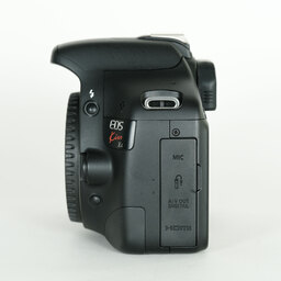 Canon EOS Kiss X4