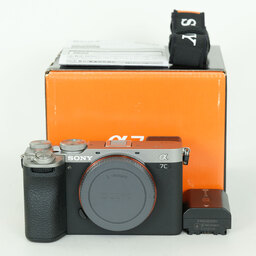 SONY α7C II(ILCE-7CM2) SONY α7C II(ILCE-7CM2)