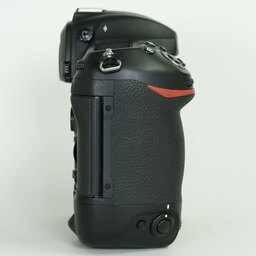 Nikon D5