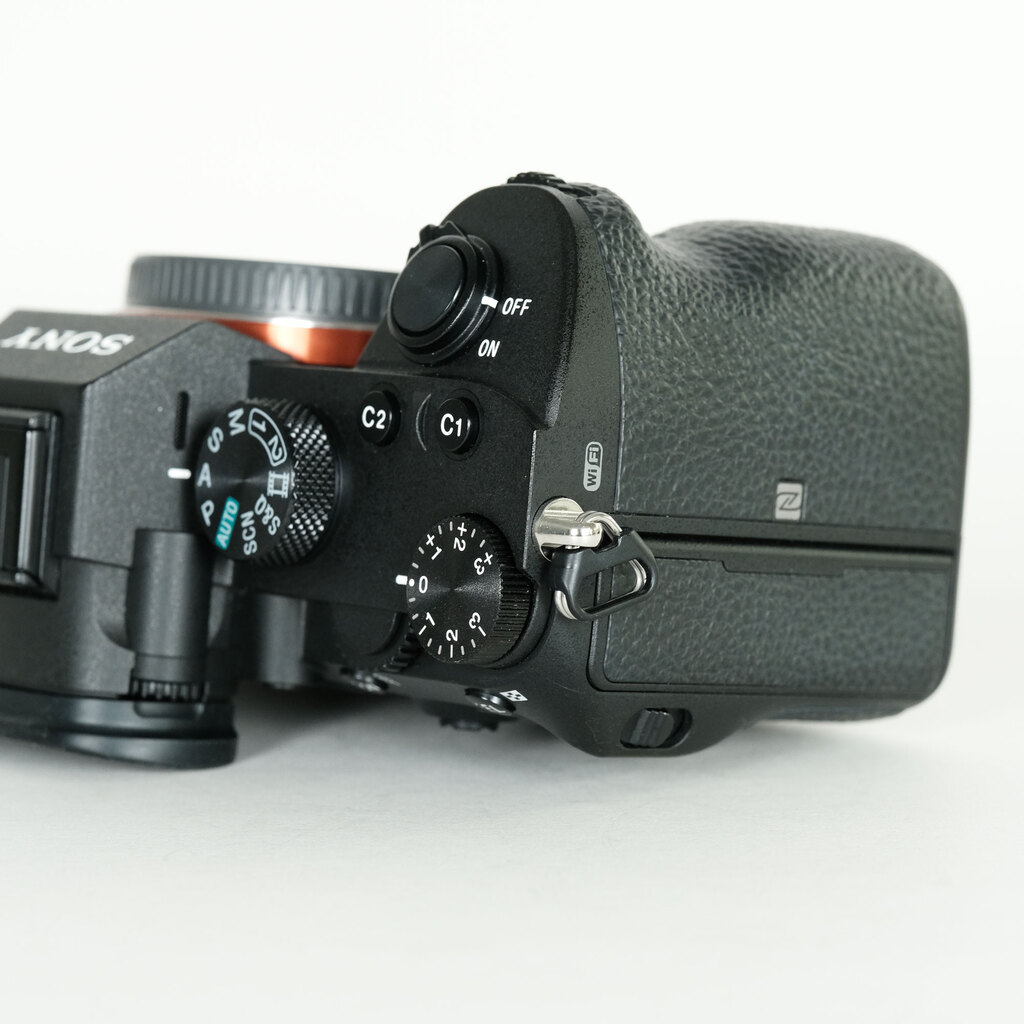 SONY α7 III(ILCE-7M3) SONY α7 III(ILCE-7M3)