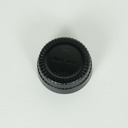 Nikon AF-S DX VR Zoom-Nikkor 18-200mm F3.5-5.6G IF-ED
