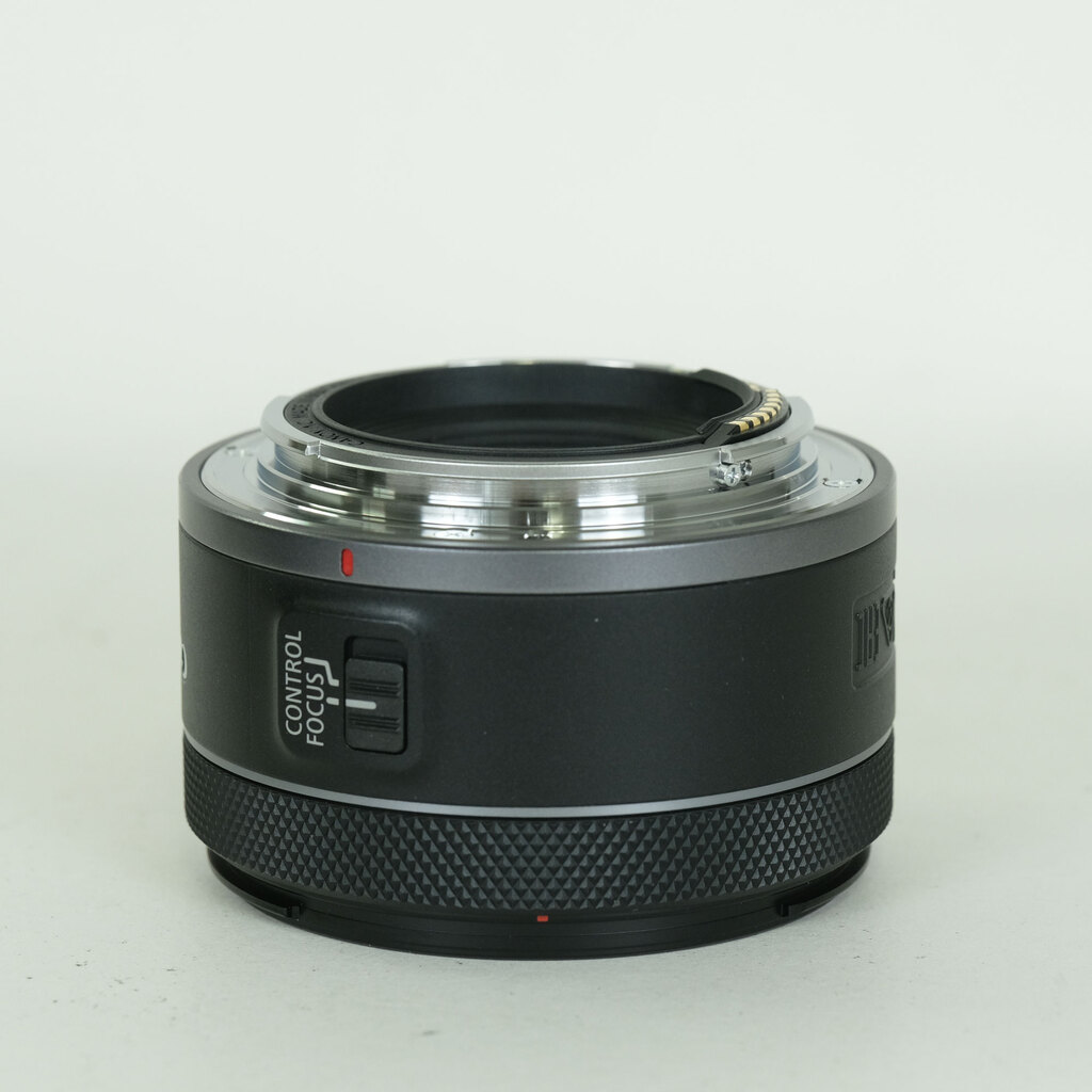 Canon RF50mm F1.8 STM Canon RF50mm F1.8 STM