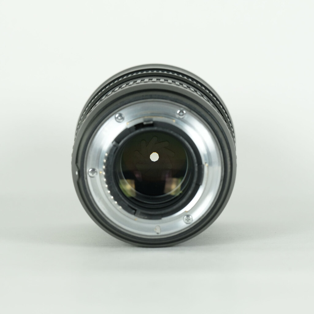 Nikon AF-S NIKKOR 24-70mm f/2.8G ED Nikon AF-S NIKKOR 24-70mm f/2.8G ED