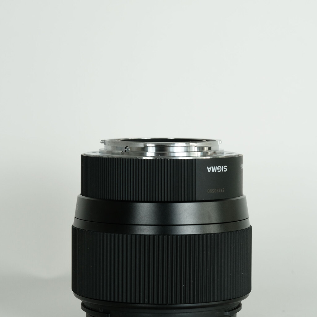 SIGMA 56mm F1.4 DC DN｜Contemporary [キヤノンM用]