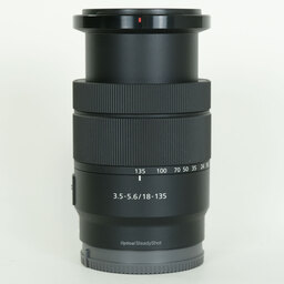 SONY E 18-135mm F3.5-5.6 OSS SEL18135