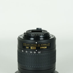 Nikon AF-P DX NIKKOR 10-20mm F4.5-5.6G VR