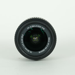 Nikon AF-S DX NIKKOR 18-55mm f3.5-5.6G VR II