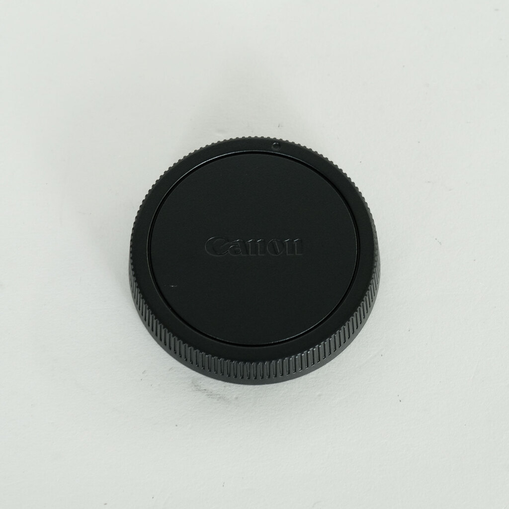 Canon EF-M22mm F2 STM