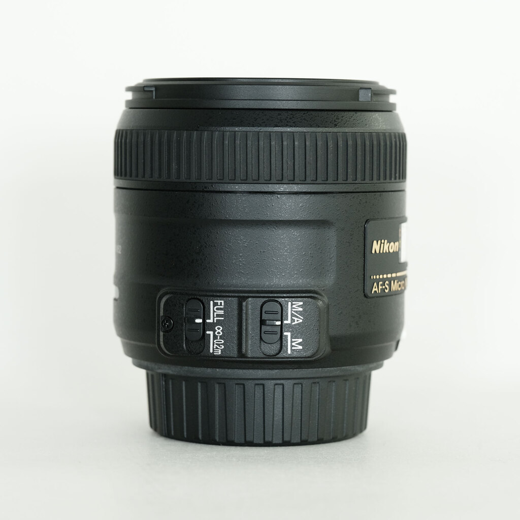 Nikon AF-S DX Micro NIKKOR 40mm f/2.8G