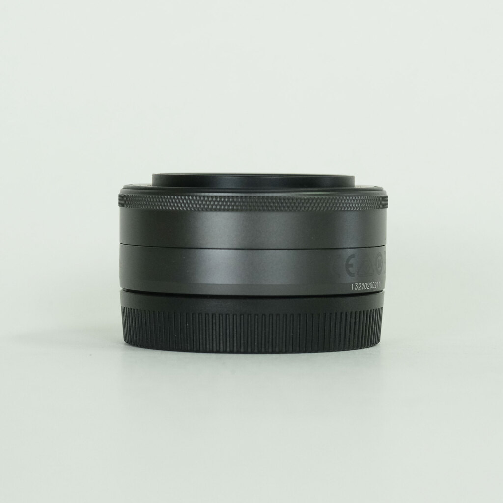 Canon EF-M22mm F2 STM