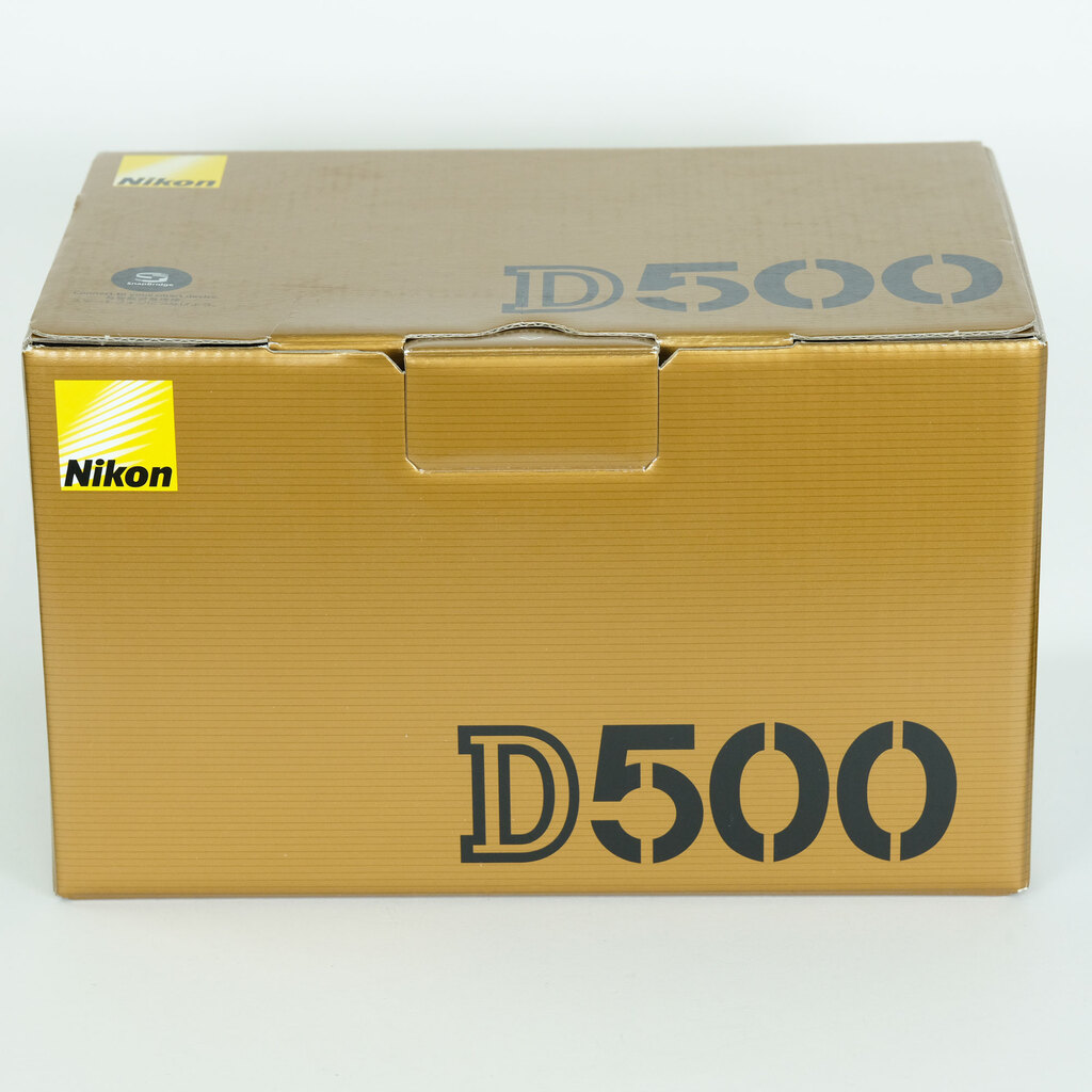 Nikon D500
