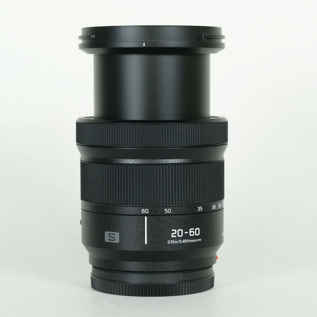 Panasonic LUMIX S 20-60mm F3.5-5.6 Panasonic LUMIX S 20-60mm F3.5-5.6