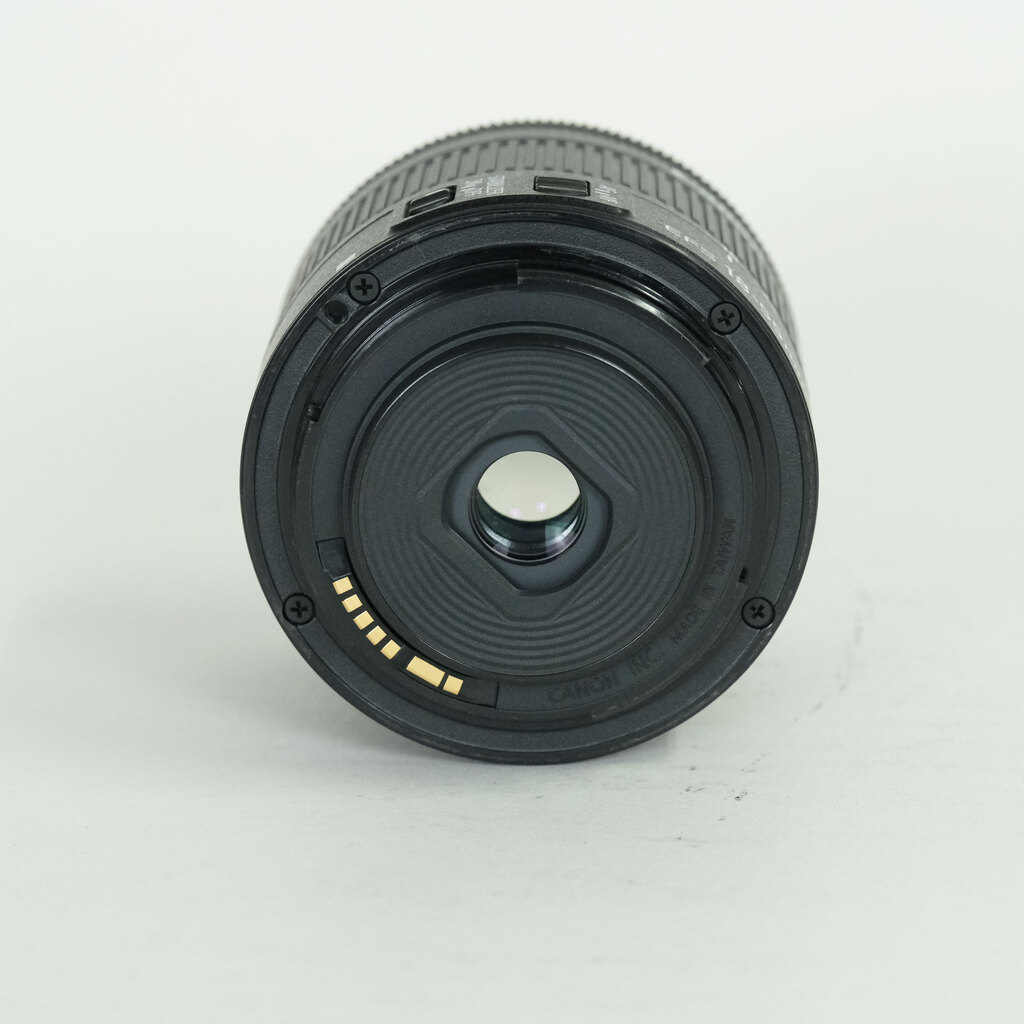 Canon EF-S18-55mm F4-5.6 IS STM