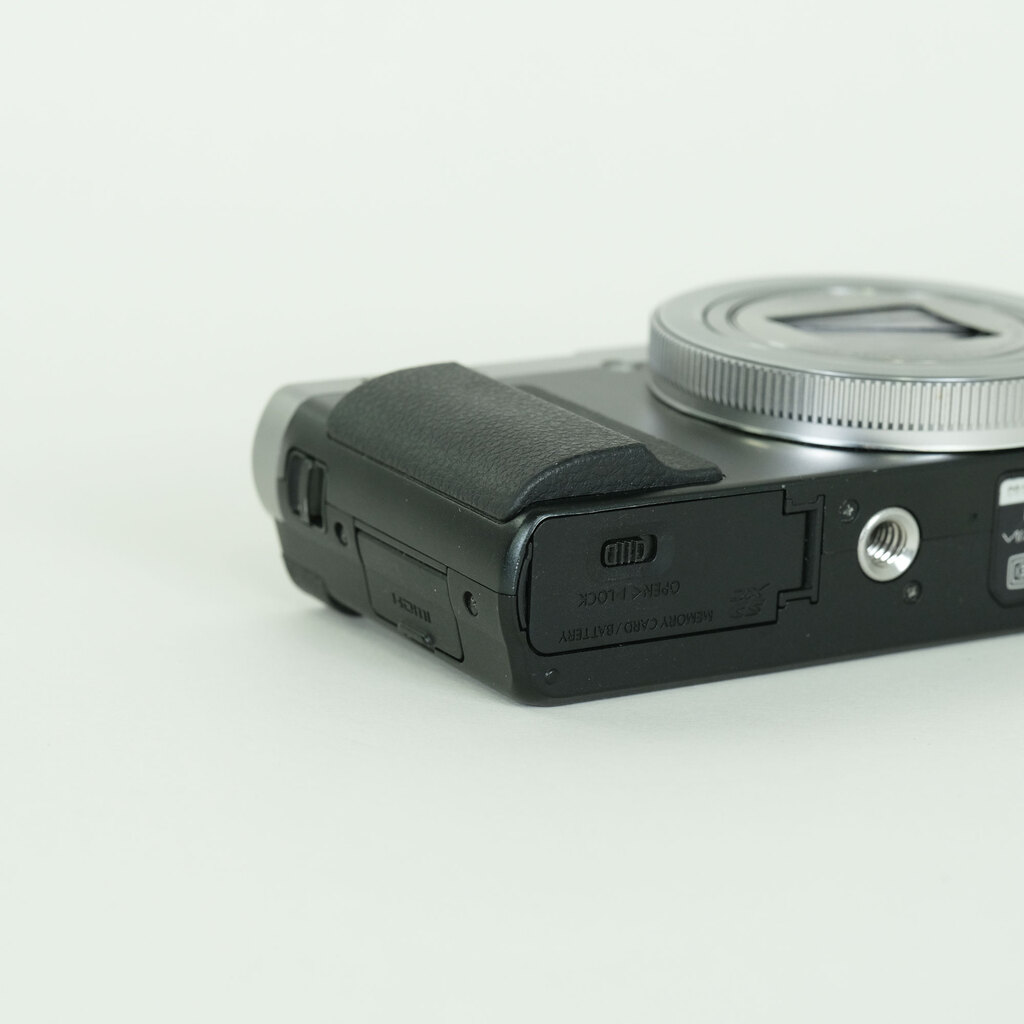 Panasonic LUMIX DMC-TZ70-S シルバー