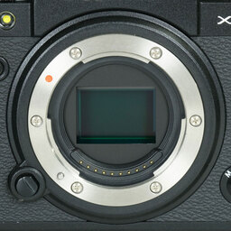 FUJIFILM X-T4