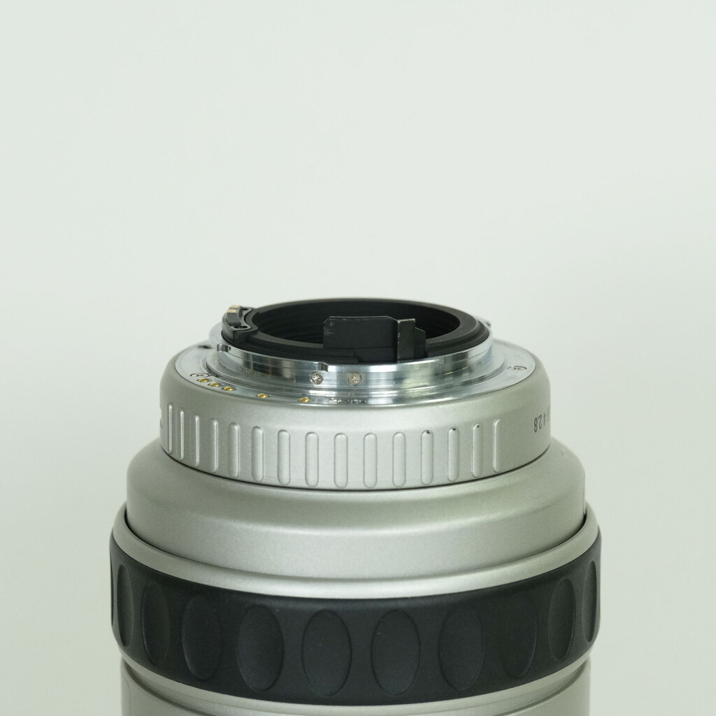 PENTAX FA★28-70mm F2.8