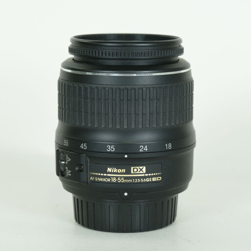 Nikon AF-S DX Zoom-Nikkor 18-55mm F3.5-5.6G ED II ブラック
