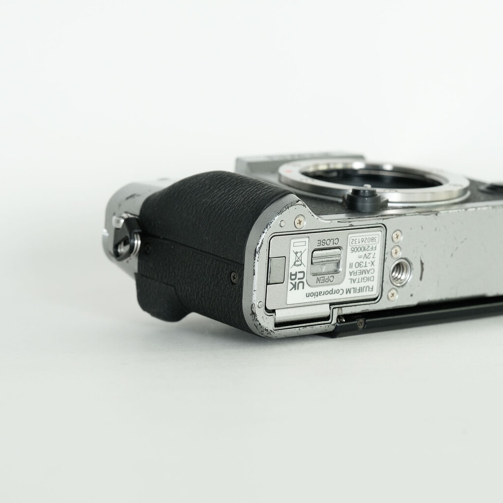 FUJIFILM X-T30 II