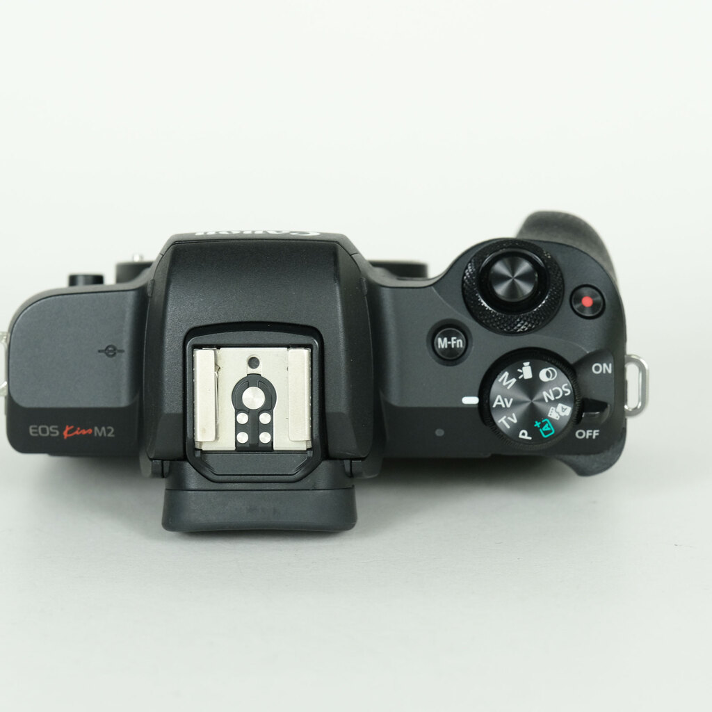 Canon EOS Kiss M2
