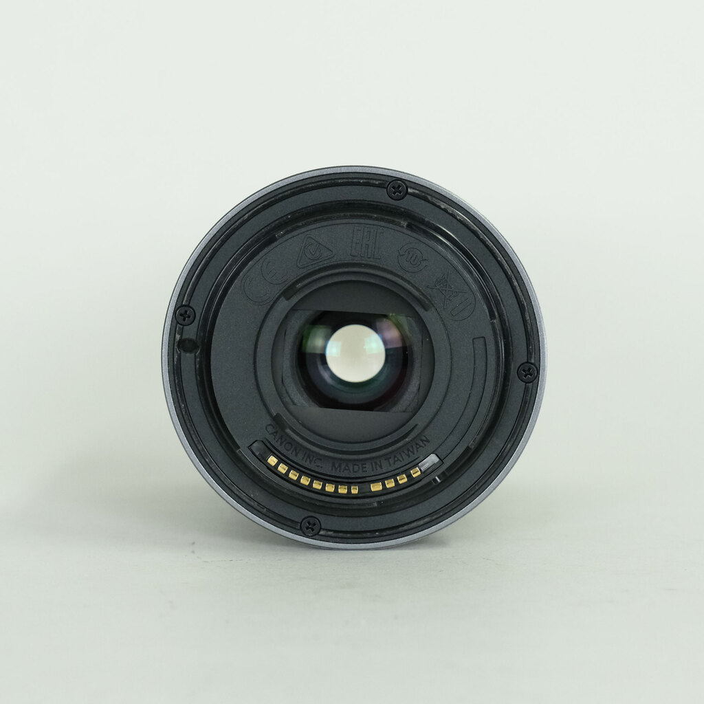 Canon RF-S18-150mm F3.5-6.3 IS STM