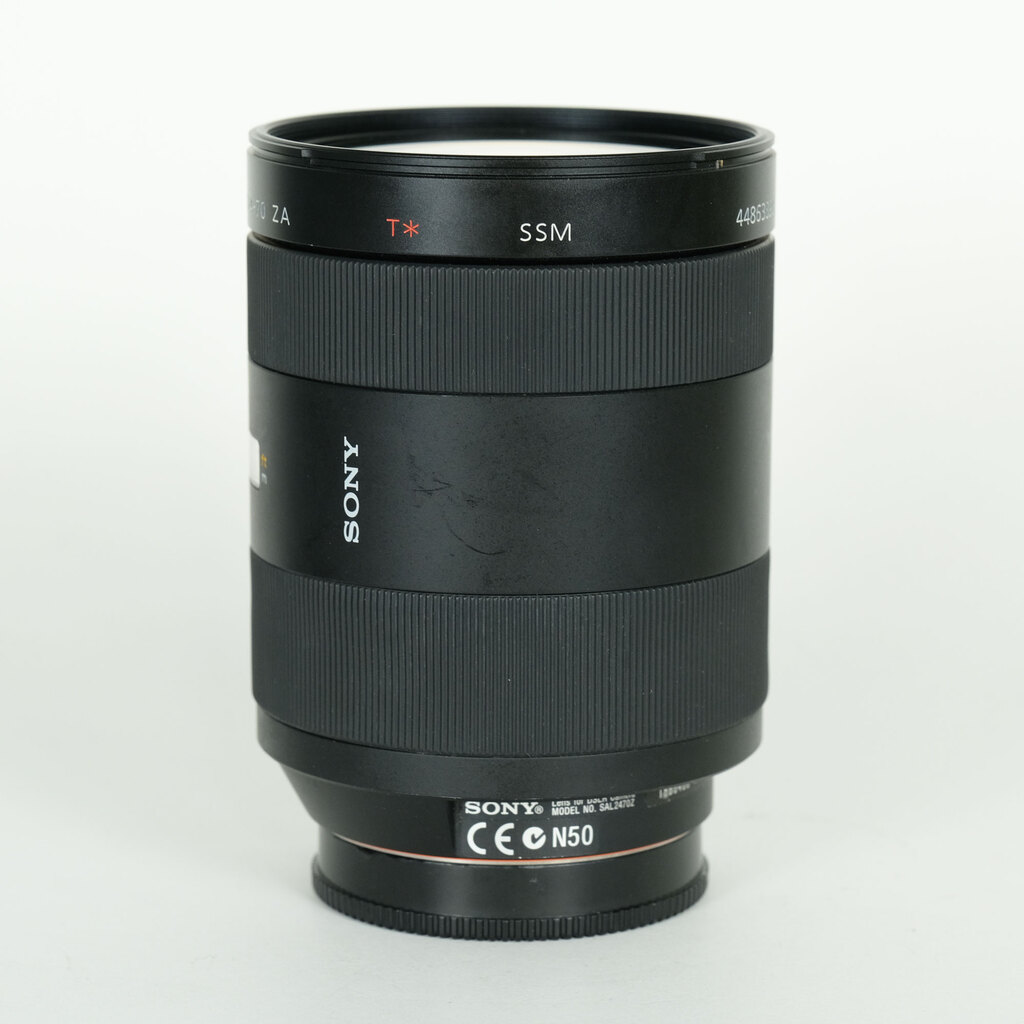 SONY Vario-Sonnar T* 24-70mm F2.8 ZA SSM SAL2470Z SONY Vario-Sonnar T* 24-70mm F2.8 ZA SSM SAL2470Z