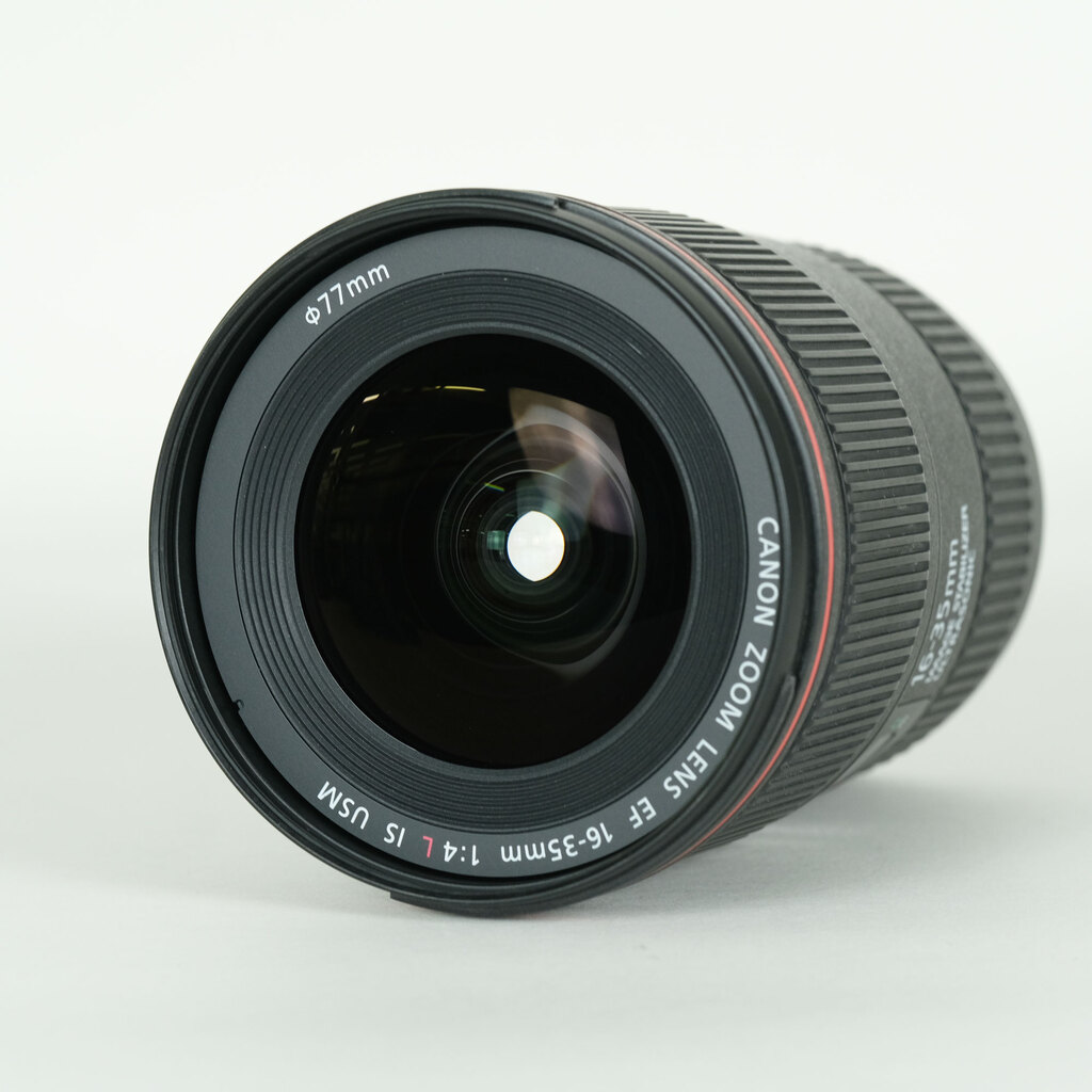 Canon EF16-35mm F4L IS USMの出品 | ONE SCENE（ワンシーン）