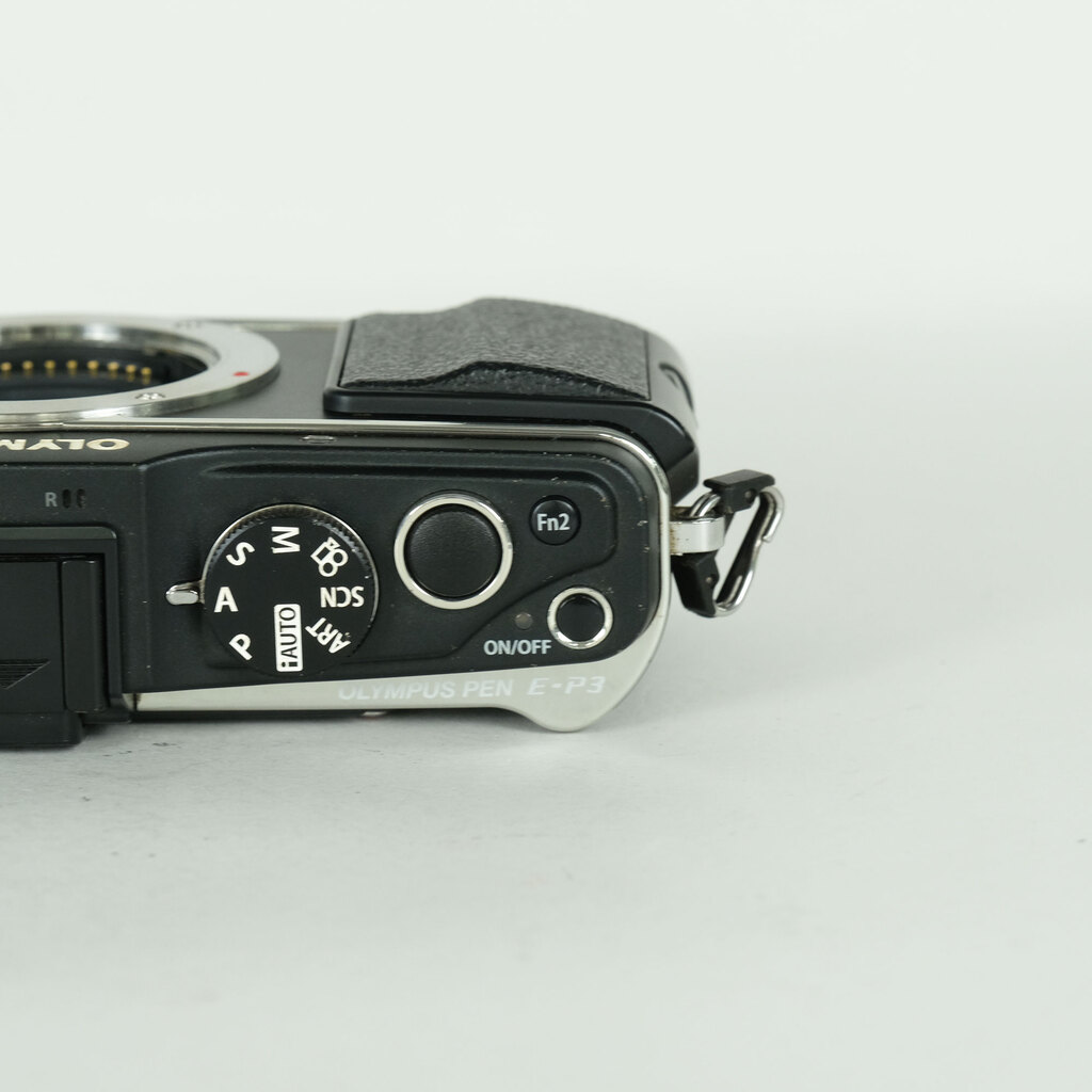 OLYMPUS PEN E-P3 ボディ ブラックの出品 | ONE SCENE（ワンシーン）