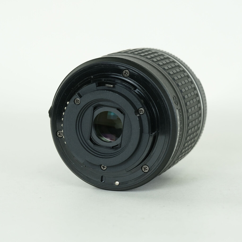 Nikon AF-P DX NIKKOR 18-55mm F3.5-5.6G VR
