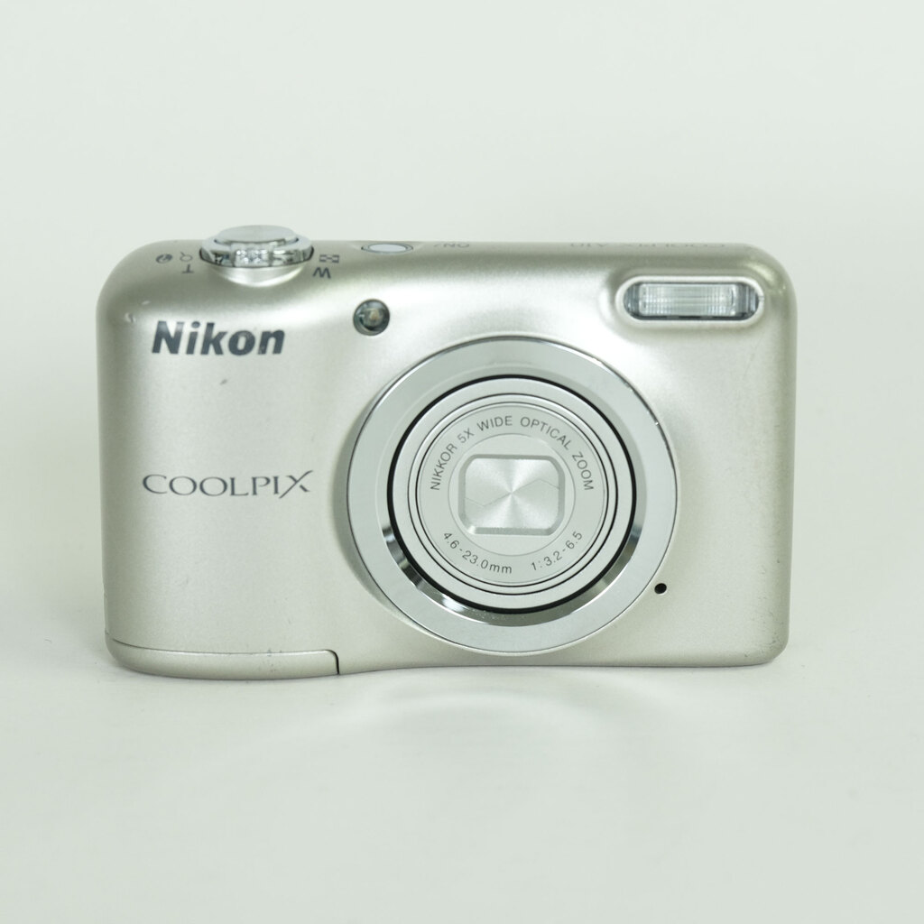Nikon COOLPIX A10 シルバー