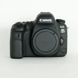 Canon EOS 6D Mark II