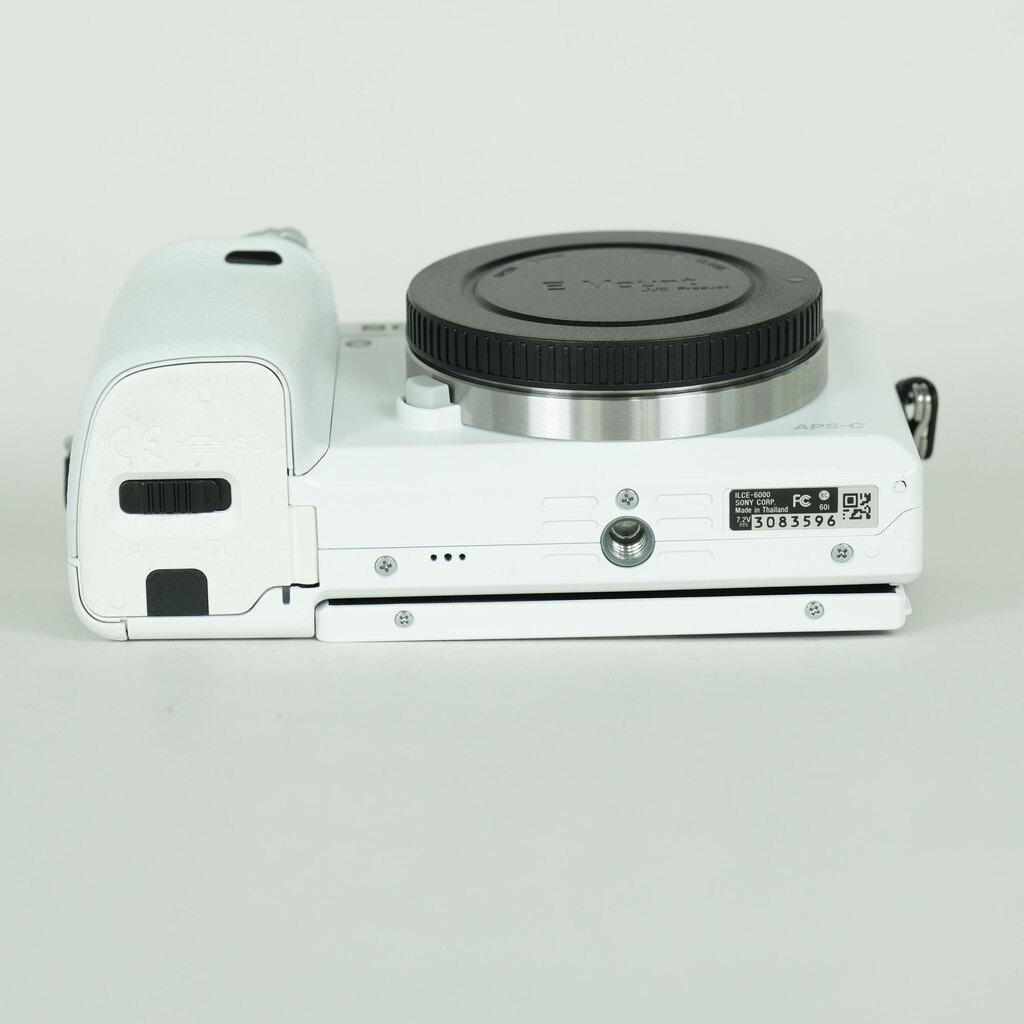 SONY α6000（ILCE-6000）