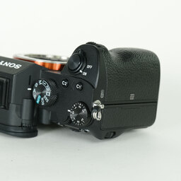 SONY α7 III（ILCE-7M3）