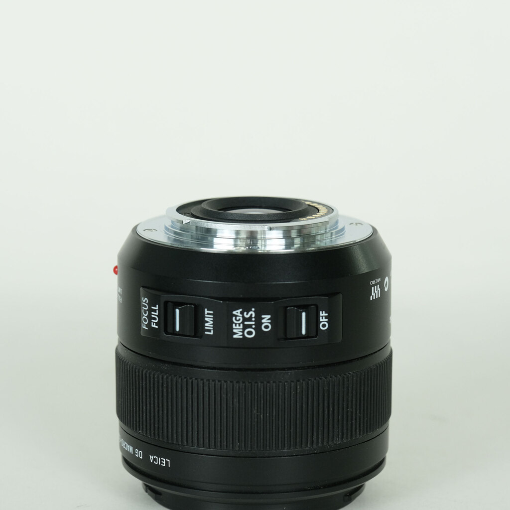 Panasonic LEICA DG MACRO-ELMARIT 45mm F2.8 ASPH. MEGA O.I.S.の出品