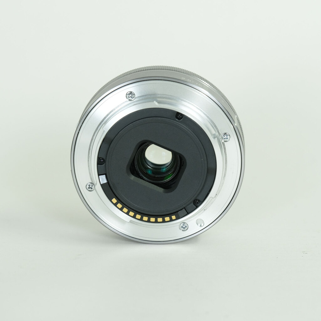 SONY E 16mm F2.8 SEL16F28