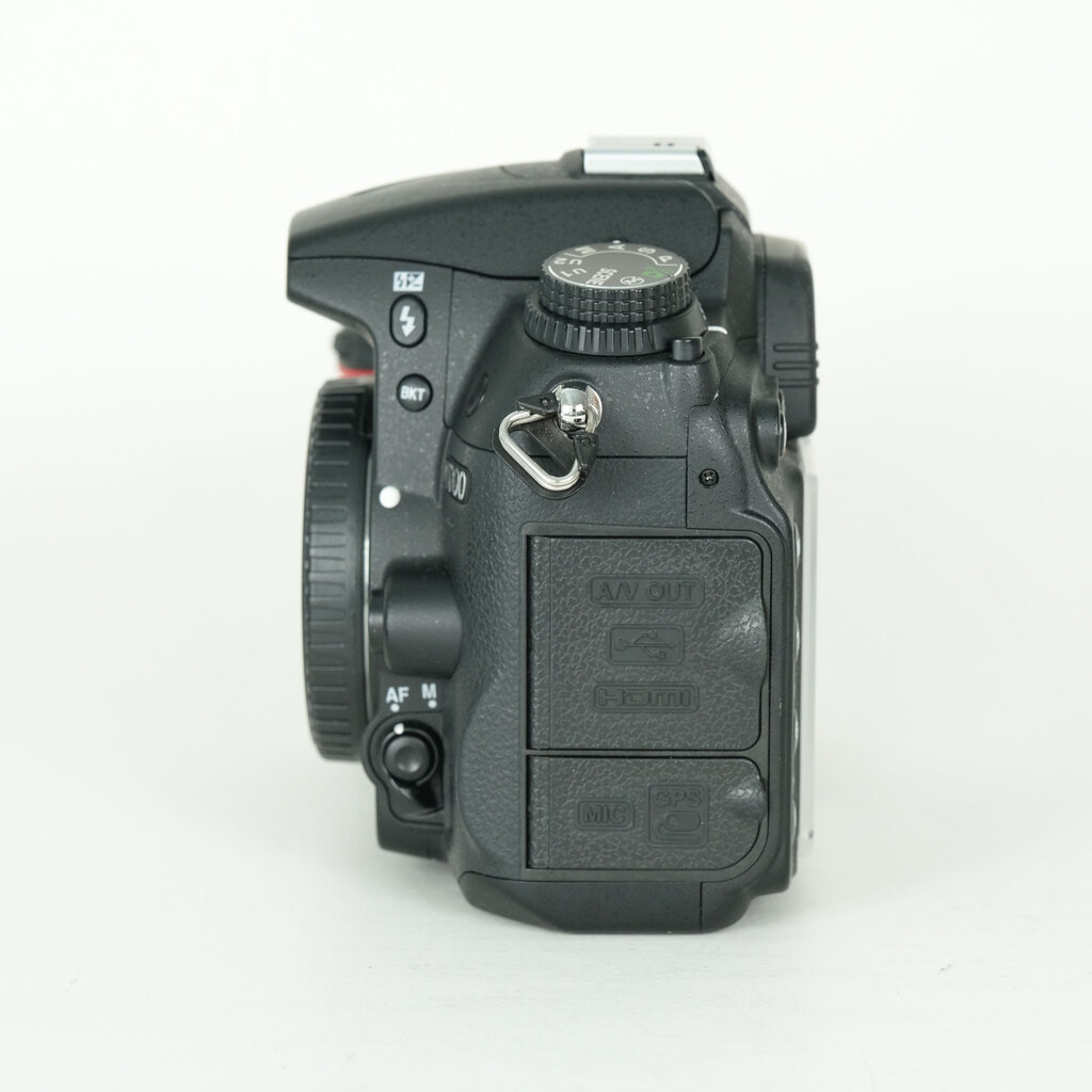 Nikon D7000
