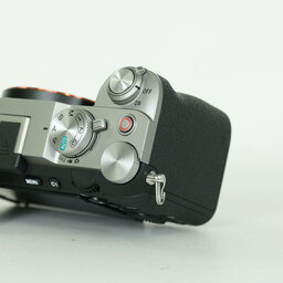 SONY α7C II（ILCE-7CM2）