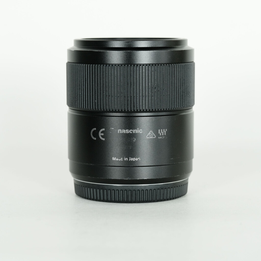 Panasonic LUMIX G MACRO 30mm F2.8 ASPH. MEGA O.I.S.