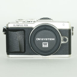OLYMPUS PEN Lite E-PL7 ボディ シルバー