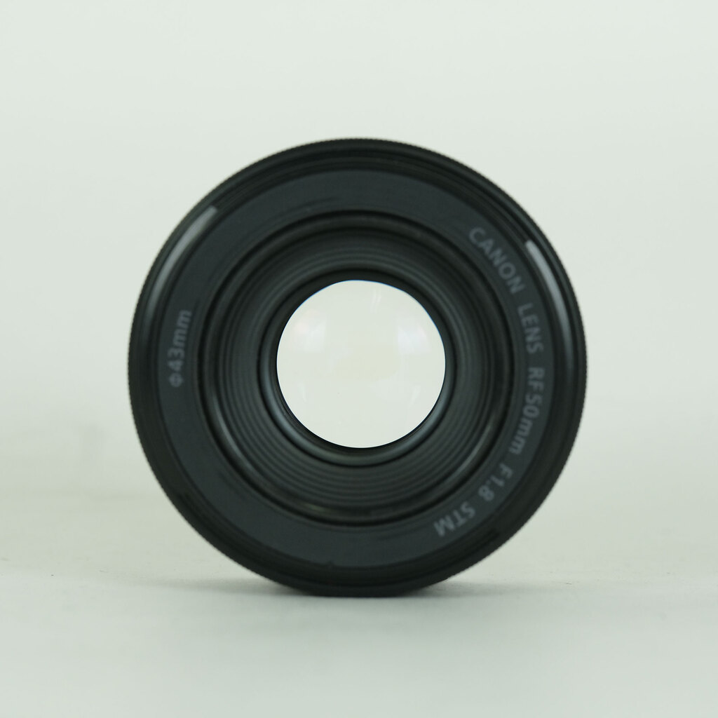 Canon RF50mm F1.8 STM