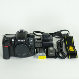 Nikon D7000