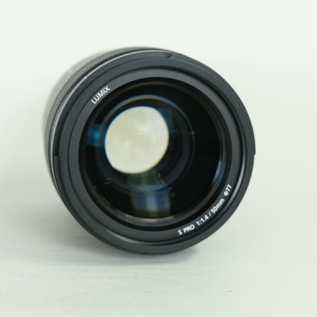 Panasonic LUMIX S PRO 50mm F1.4